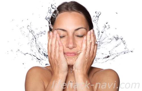 顔 テカリ 対策 洗顔方法